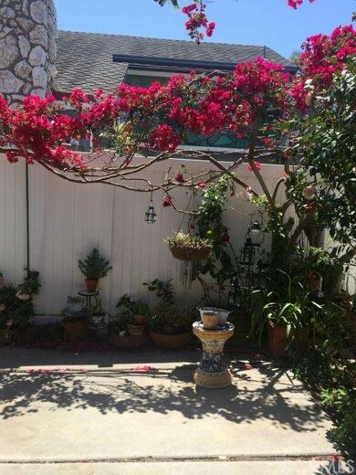 Private enclosed patio 