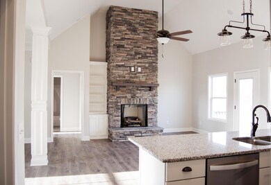 713A N Russell St, Portland, TN 37148 - photo 4