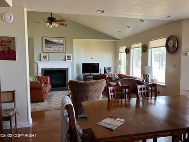 Bluff Home (7)