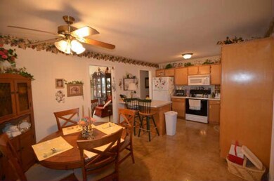 HUGE Kitchen!!