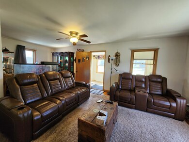 410 4th St, Sioux Rapids, IA 50585 - photo 5