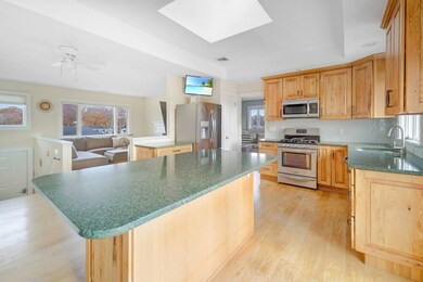 15 Marlin Rd, East Quogue, NY 11942 - photo 6