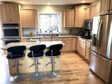 18 Karolina Ln, Bedford, NH 03110 - photo 5