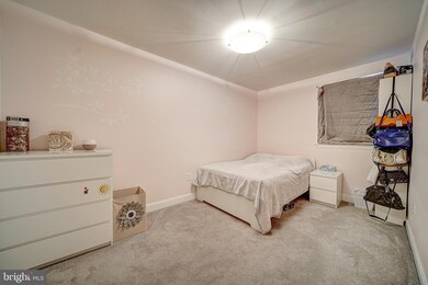 9986 Hegerman St, Philadelphia, PA 19114 - photo 7