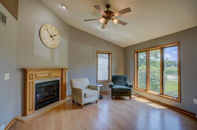 1117 Lincoln Rd, Oregon, WI 53575 - photo 3