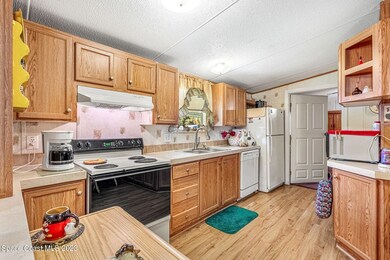 5 - 36 Annette Dr (10)