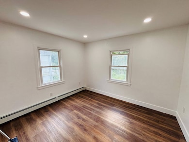 72 Singworth St unit 1, Oyster Bay, NY 11771 - photo 5