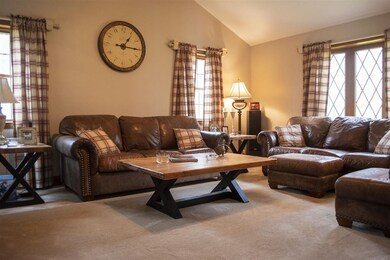 30 Johnson Dr, Newmarket, NH 03857 - photo 4