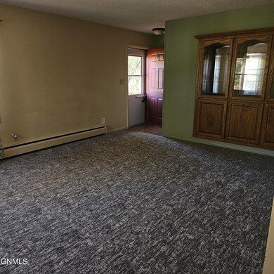 3239 Hwy 20 SE, Jamestown, ND 58401 - photo 5