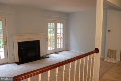 9430 Loch Leven Ct, Laurel, MD 20723 - photo 6