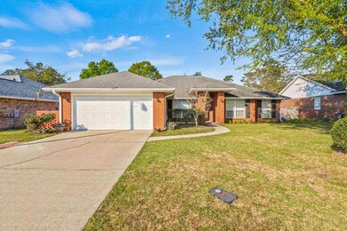 2007 Joshua Dr, Cantonment, FL 32533 - photo 2