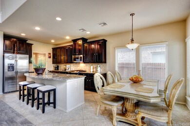 8718 White Crown, San Antonio, TX 78254 - photo 5