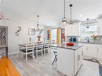 35 Dewey Ave, Tiverton, RI 02878 - photo 3