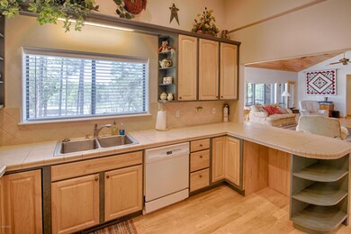 250 N Sorrel Ct unit Lot 21 Trailhead, Show Low, AZ 85901 - photo 5