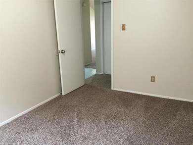 5015 Maryanna Way, North Richland Hills, TX 76180 - photo 2