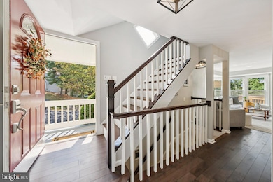 1692 Oaktree Ct, Reston, VA 20194 - photo 7