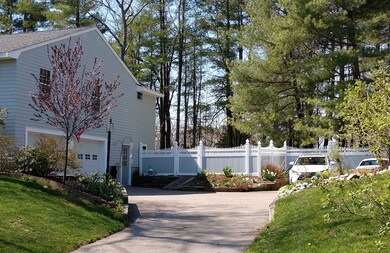 12 Clarkson Dr, Walpole, MA 02081 - photo 3