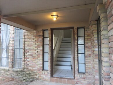 15715 Gilbertyn Dr, Tomball, TX 77377 - photo 5