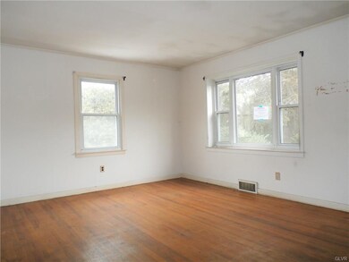 2839 Elm Ct, Allentown, PA 18103 - photo 6