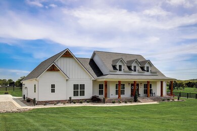 169 Sulphur Springs Rd, Shelbyville, TN 37160 - photo 5