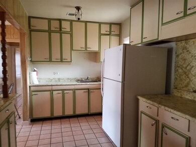 3420 N Buena Vista Ave, Laredo, TX 78043 - photo 4