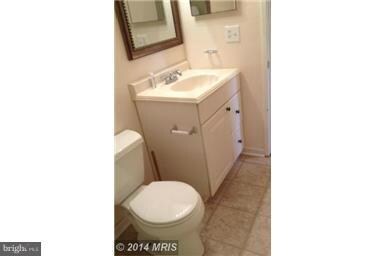 5794 Village Green Dr, Alexandria, VA 22309 - photo 7