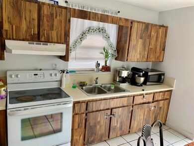 521 Unit Kitchen