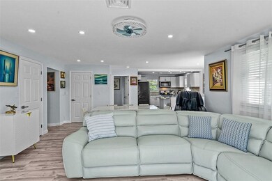 72 Warren Ave unit B, Middletown, RI 02842 - photo 6