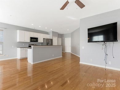 3164 Margellina Dr unit 1406, Charlotte, NC 28210 - photo 7