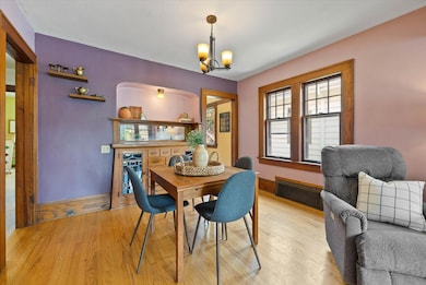 06-Dining Area