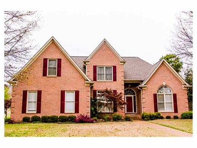 Exterior front in warmer temperatures and without 