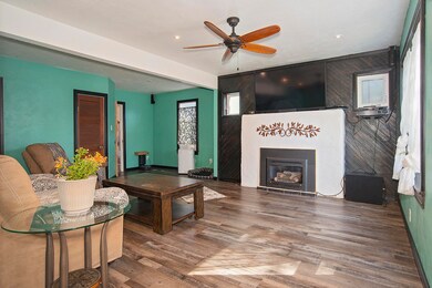 708 SW Burgess St, Grants Pass, OR 97526 - photo 5