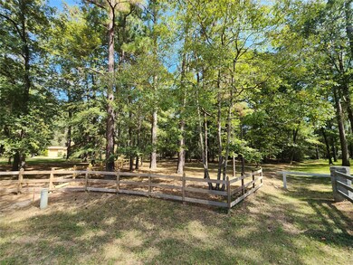 107 Sundew Ct, Magnolia, TX 77355 - photo 2