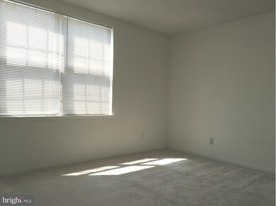 12101 Greenway Ct unit 101 - LEGAL 207, Fairfax, VA 22033 - photo 6