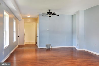 112 S Monastery Ave, Baltimore, MD 21229 - photo 4