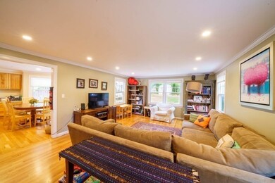 34 Hereward Rd, Newton Center, MA 02459 - photo 7