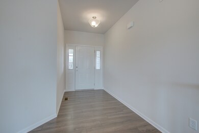 724 Elizabeth St, Elburn, IL 60119 - photo 7