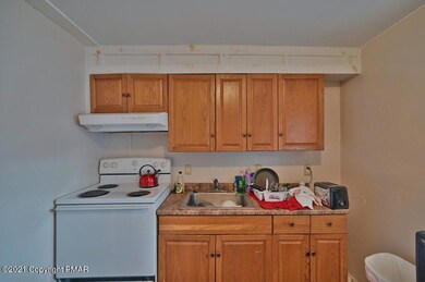 1st Floor - Left Side View 05