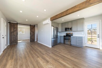 6716 Mount Shasta Ave, Joshua Tree, CA 92252 - photo 2