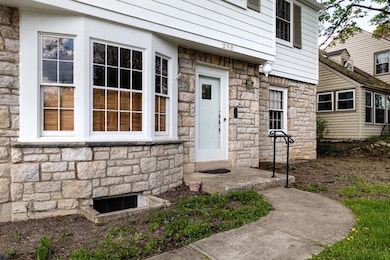 298 Brevoort Rd, Columbus, OH 43214 - photo 3