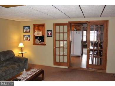 201 Cobalt Ridge Dr S, Levittown, PA 19057 - photo 6