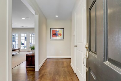 6260 Overbrook Ln, Houston, TX 77057 - photo 2