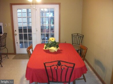 341 Cosell Dr, Chambersburg, PA 17201 - photo 4