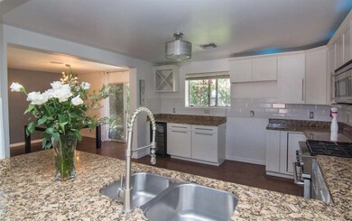 4224 N 45th Place, Phoenix, AZ 85018 - photo 3