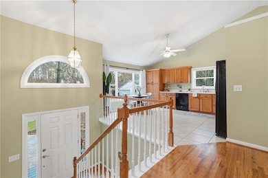 5475 Harris Creek Dr, Cumming, GA 30040 - photo 3