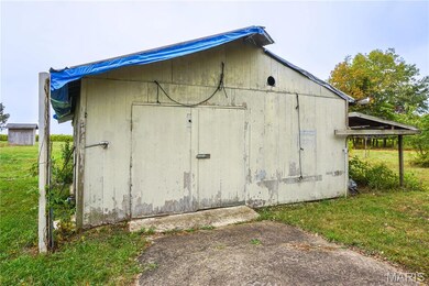 19811 Vineyard Outer Rd, Saint James, MO 65559 - photo 4