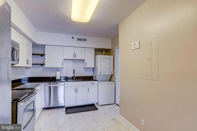 Skyline Square North and South unit 1207N, Baileys Crossroads, VA 22041 - photo 4