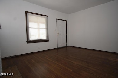 2919 Frankfort Ave, El Paso, TX 79930 - photo 2