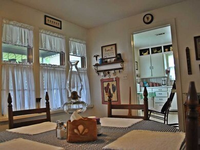 708 NW 6th St, Bentonville, AR 72712 - photo 4