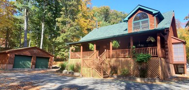 221 Arbutus Ln, Milford, PA 18337 - photo 3